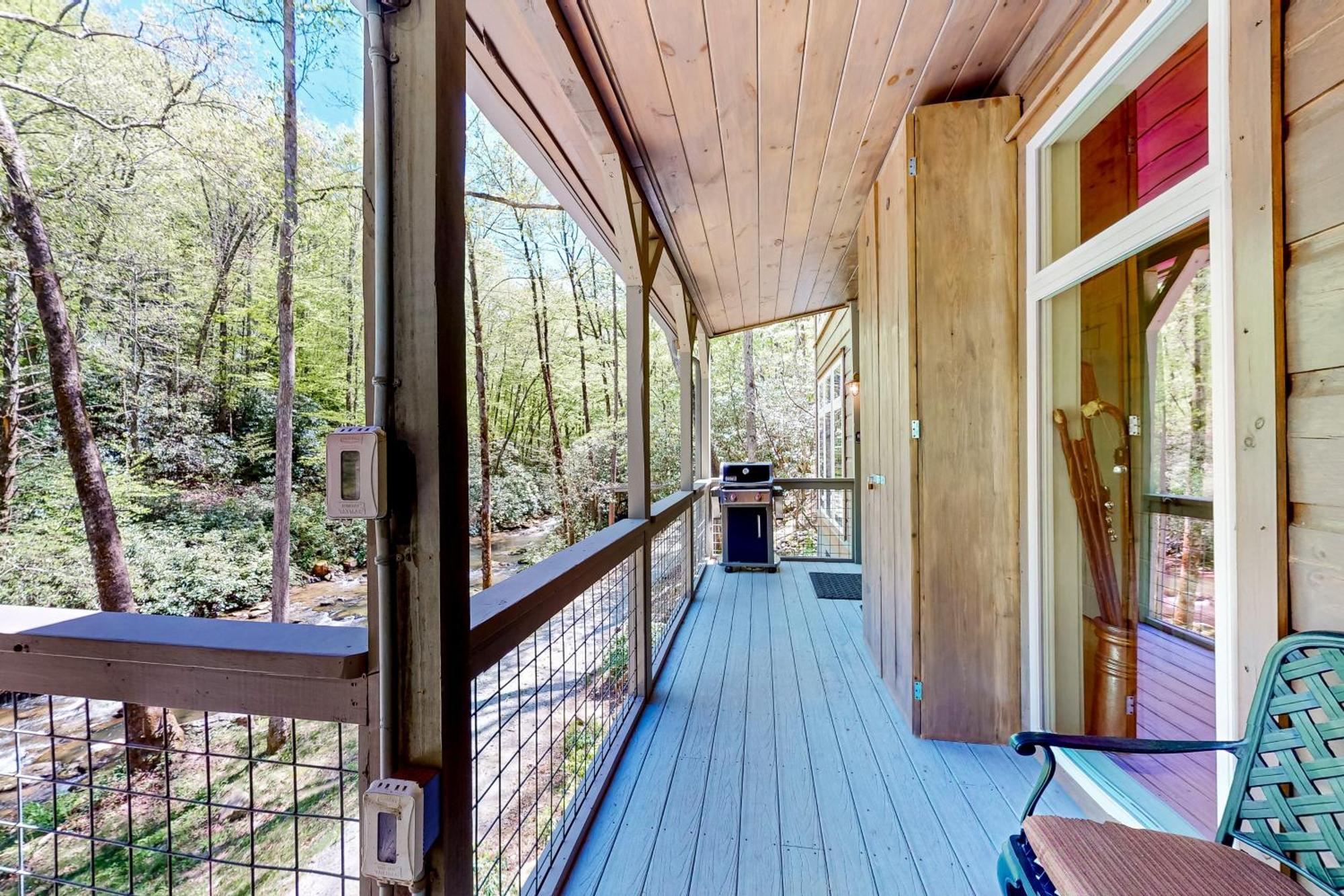 Creel Lodge At Middle Creek Otto Exterior photo