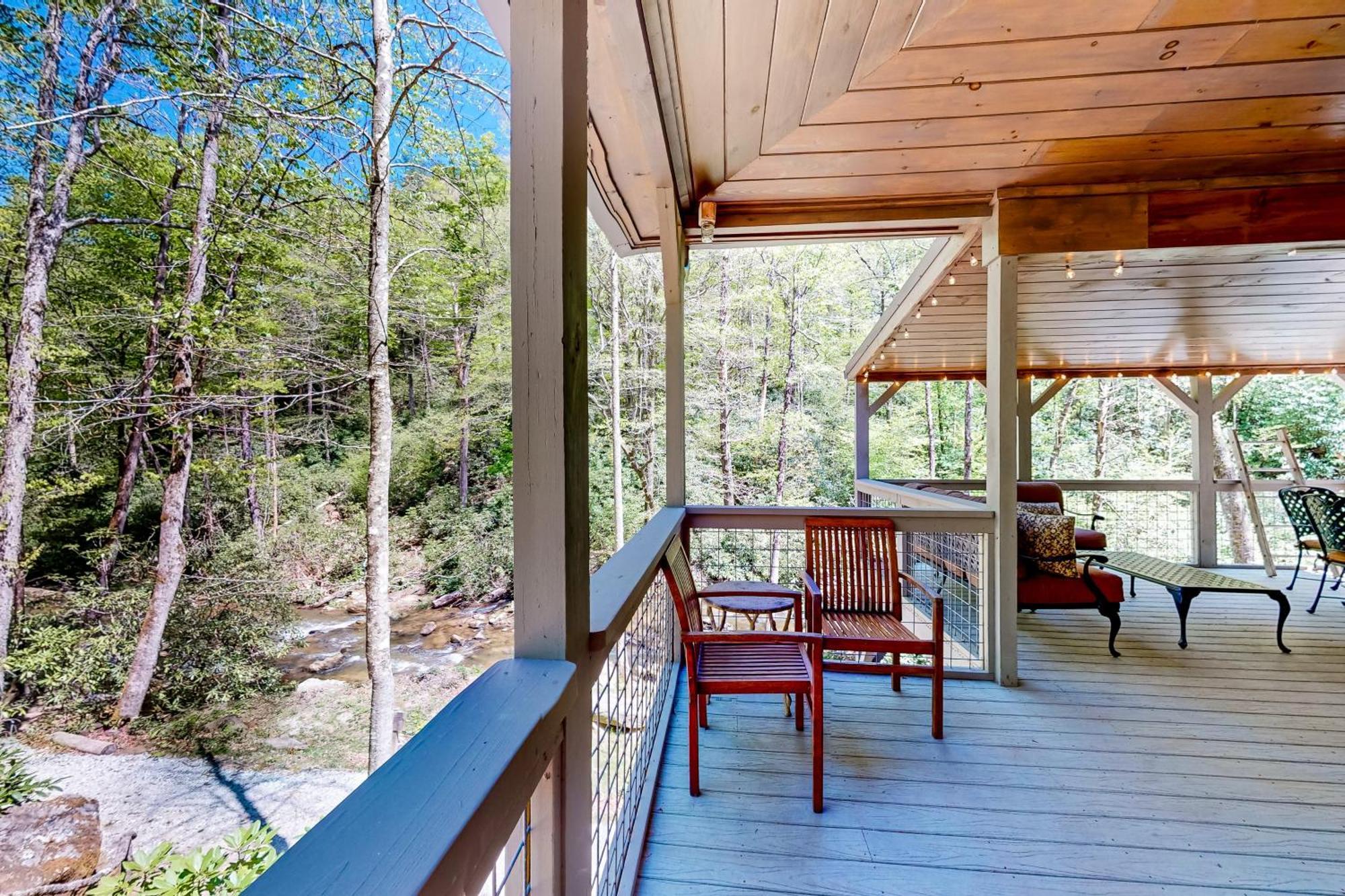 Creel Lodge At Middle Creek Otto Exterior photo